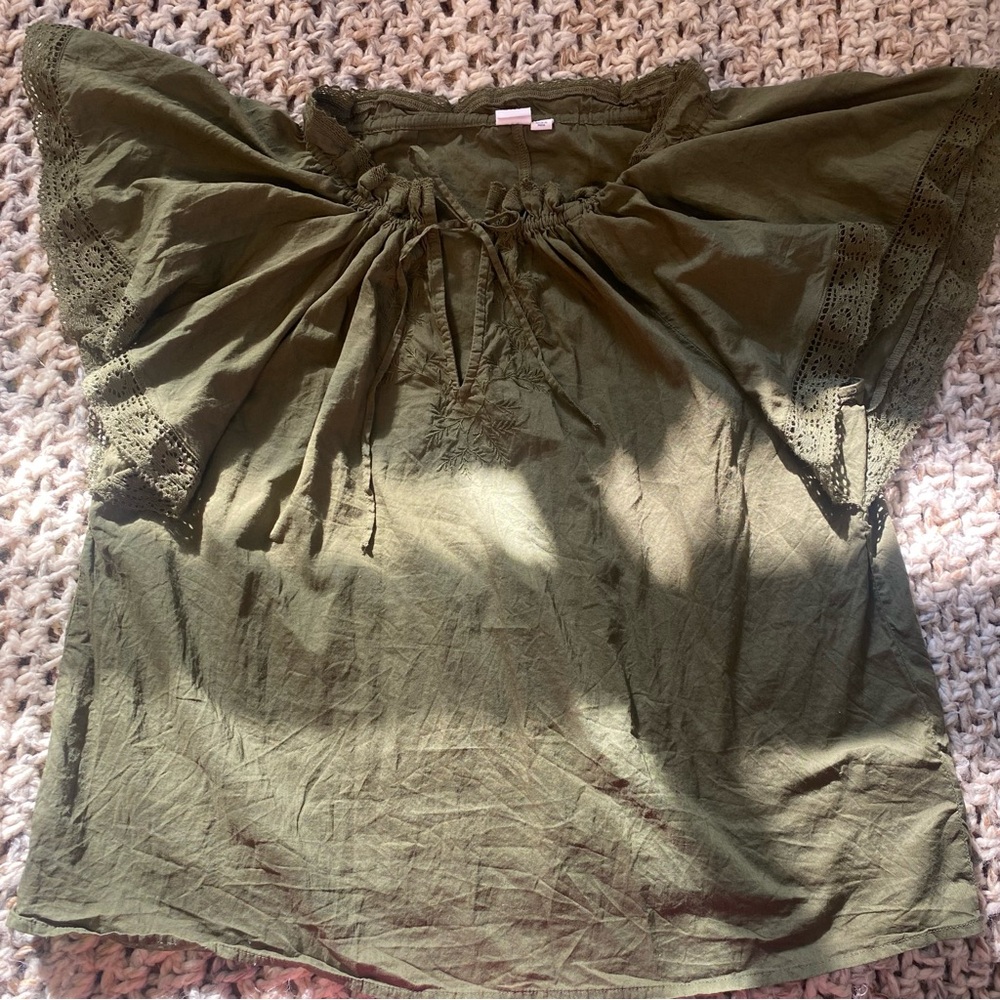 GAP Olive Green bloucr with embroidery and Lace Detail
